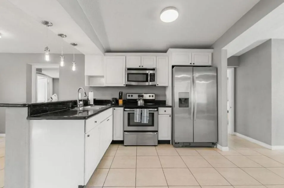 Tropical Oasis - Private Pool - Prime Location Apartment Tampa United States